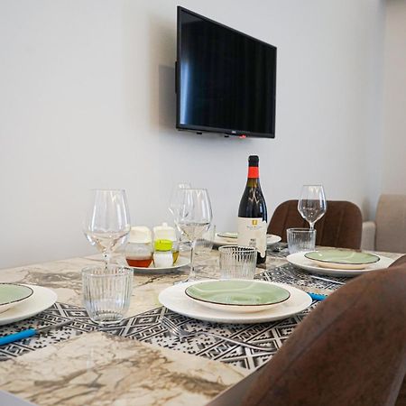 Delmar Apartments Golem  Extérieur photo