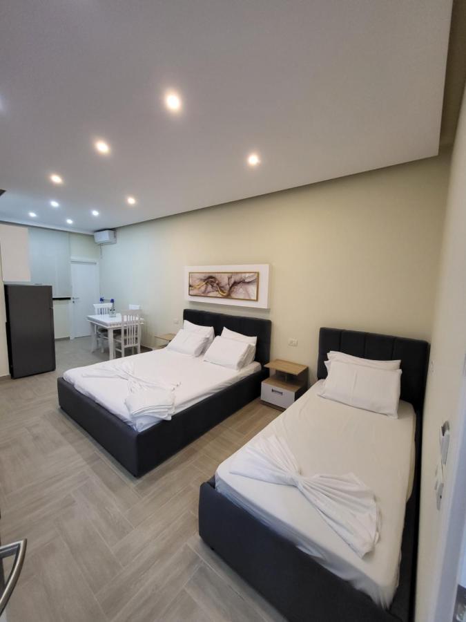 Delmar Apartments Golem  Extérieur photo