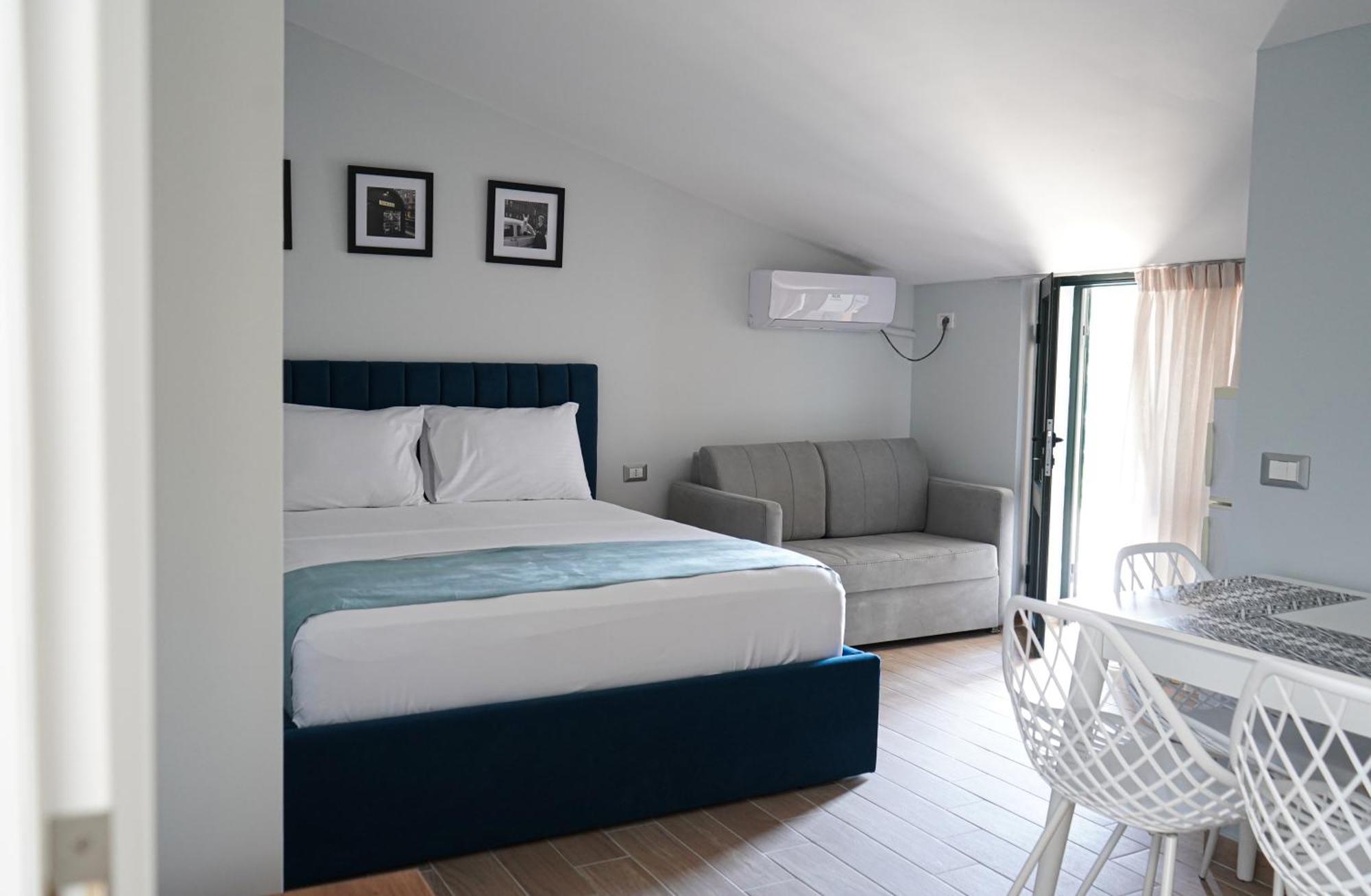 Delmar Apartments Golem  Extérieur photo